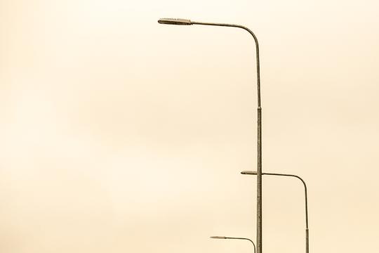 B6983